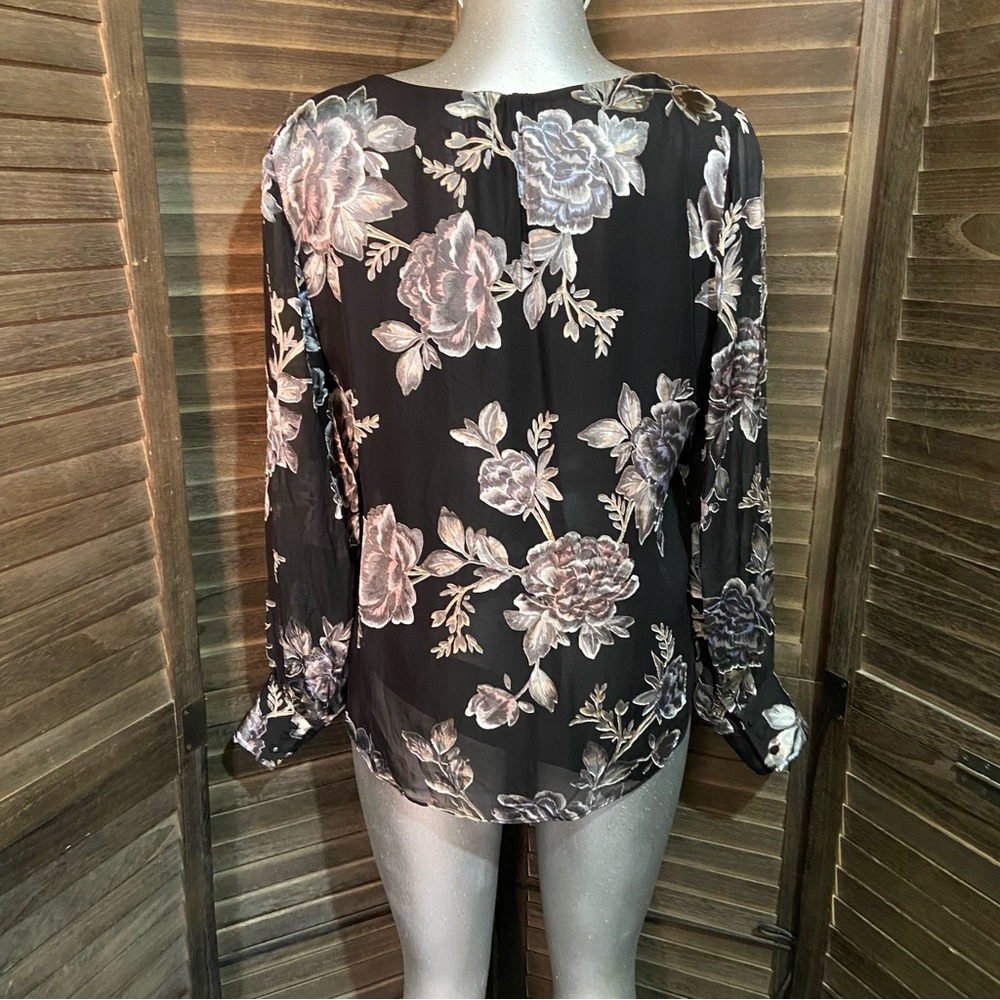 WHBM Silk Boho Floral Blouse Top Long Sleeve Ruffle V Neck Fairy-Goth Size Large - Picture 7 of 8